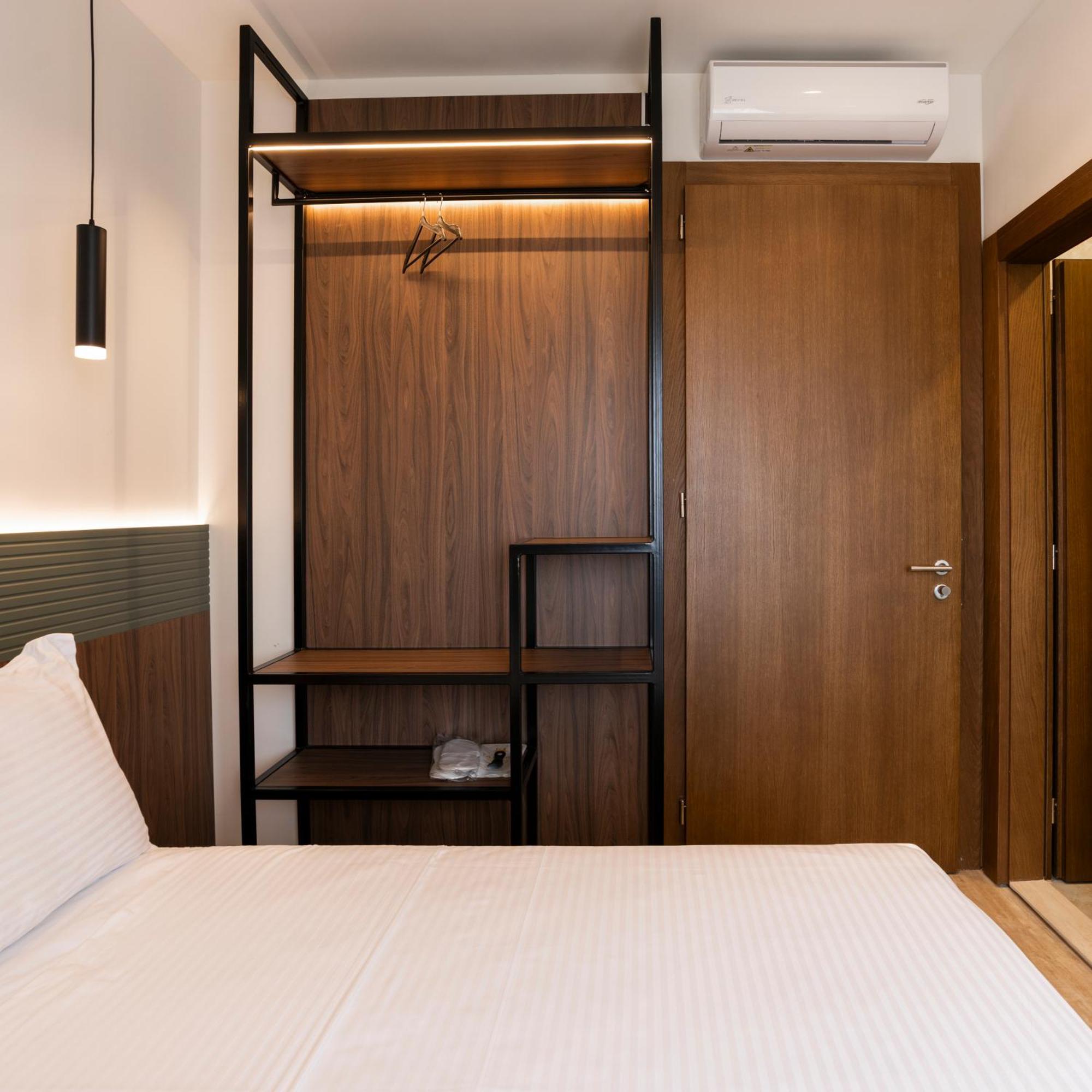 Star Hill Hotel Pristina Kültér fotó