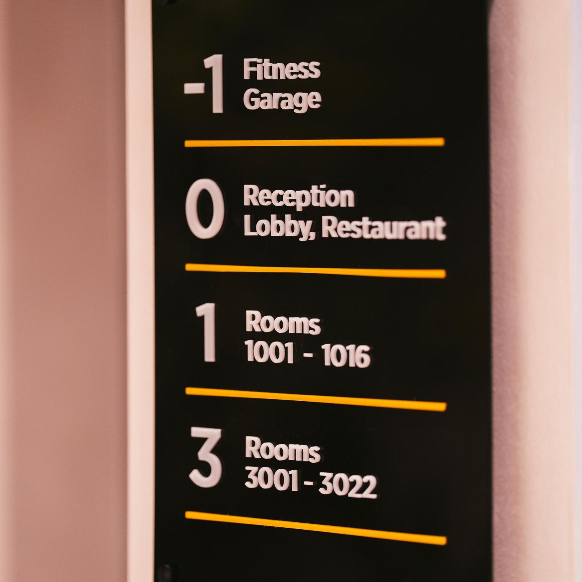 Star Hill Hotel Pristina Kültér fotó