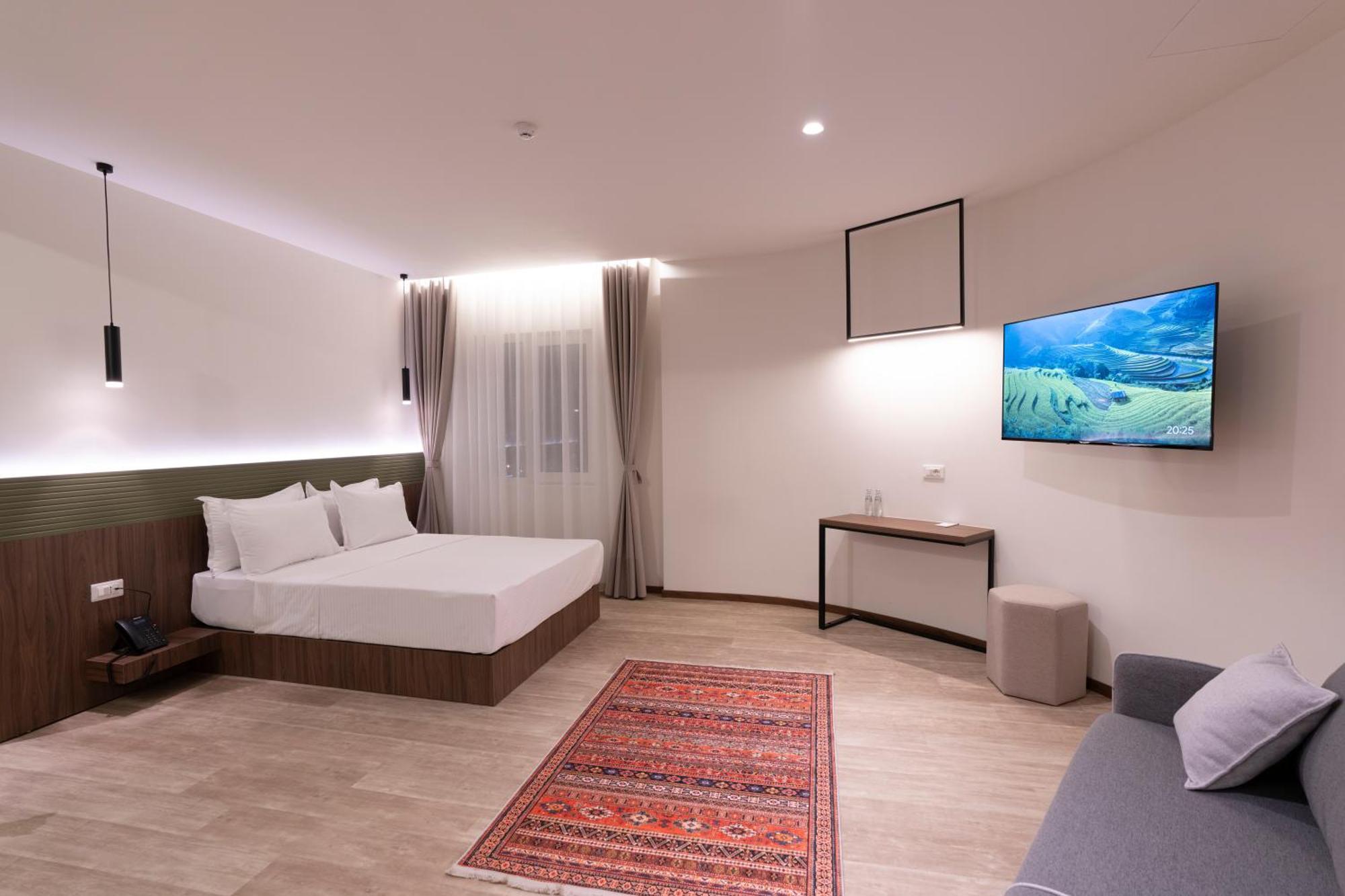 Star Hill Hotel Pristina Kültér fotó